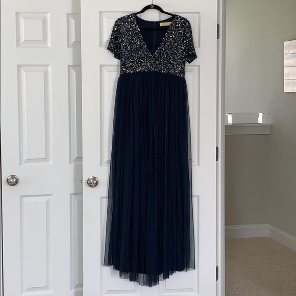 Maternity formal gown - Picture 3 of 9